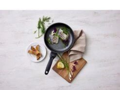 HOLM Servierbrett 11 HOLM Servierbrett -Heim Schmücken 25181 env 2021 high