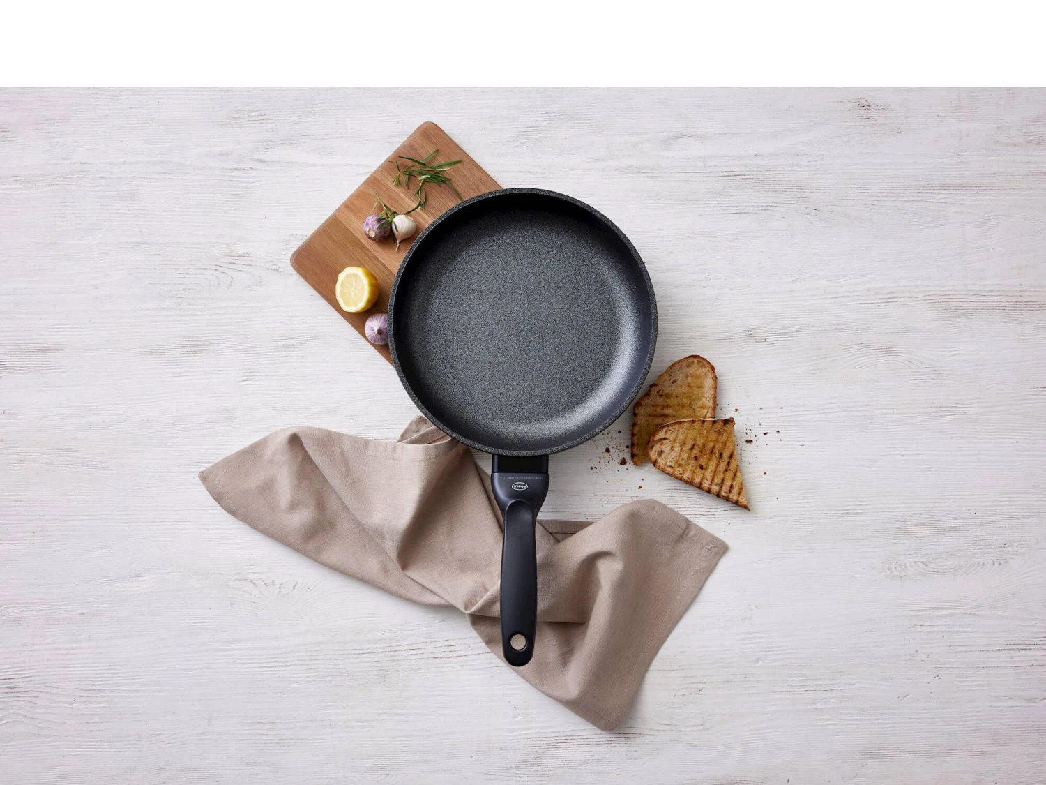 HOLM Servierbrett 8 HOLM Servierbrett – Bild 6