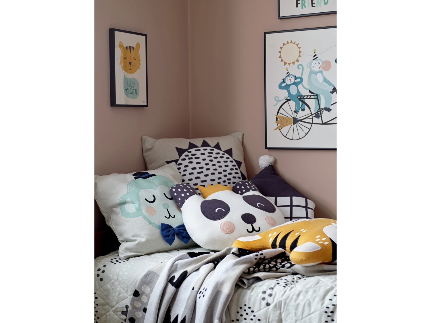 Södahl Monty Monkey Kissen 4 Södahl Monty Monkey Kissen – Bild 2